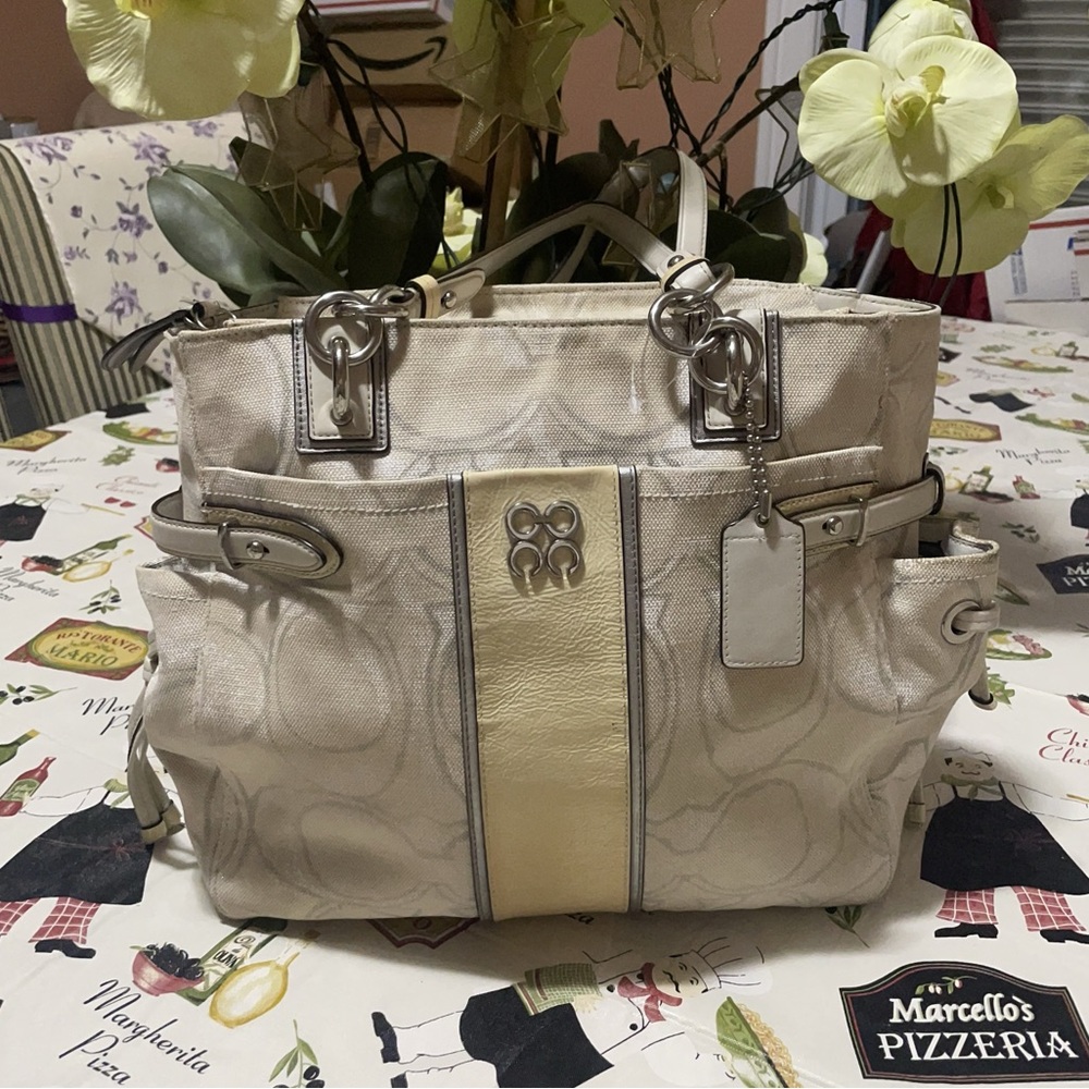 Coach tote bag